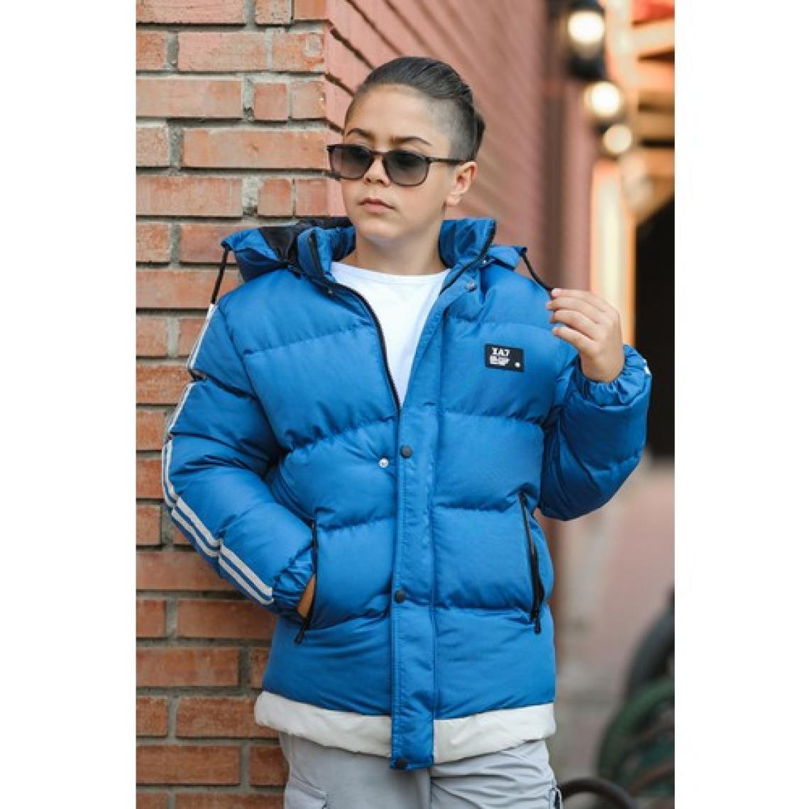 Pina Kids Erkek Çocuk Çıkarılan Kapüşonlu Şişme Mont KM.YY28