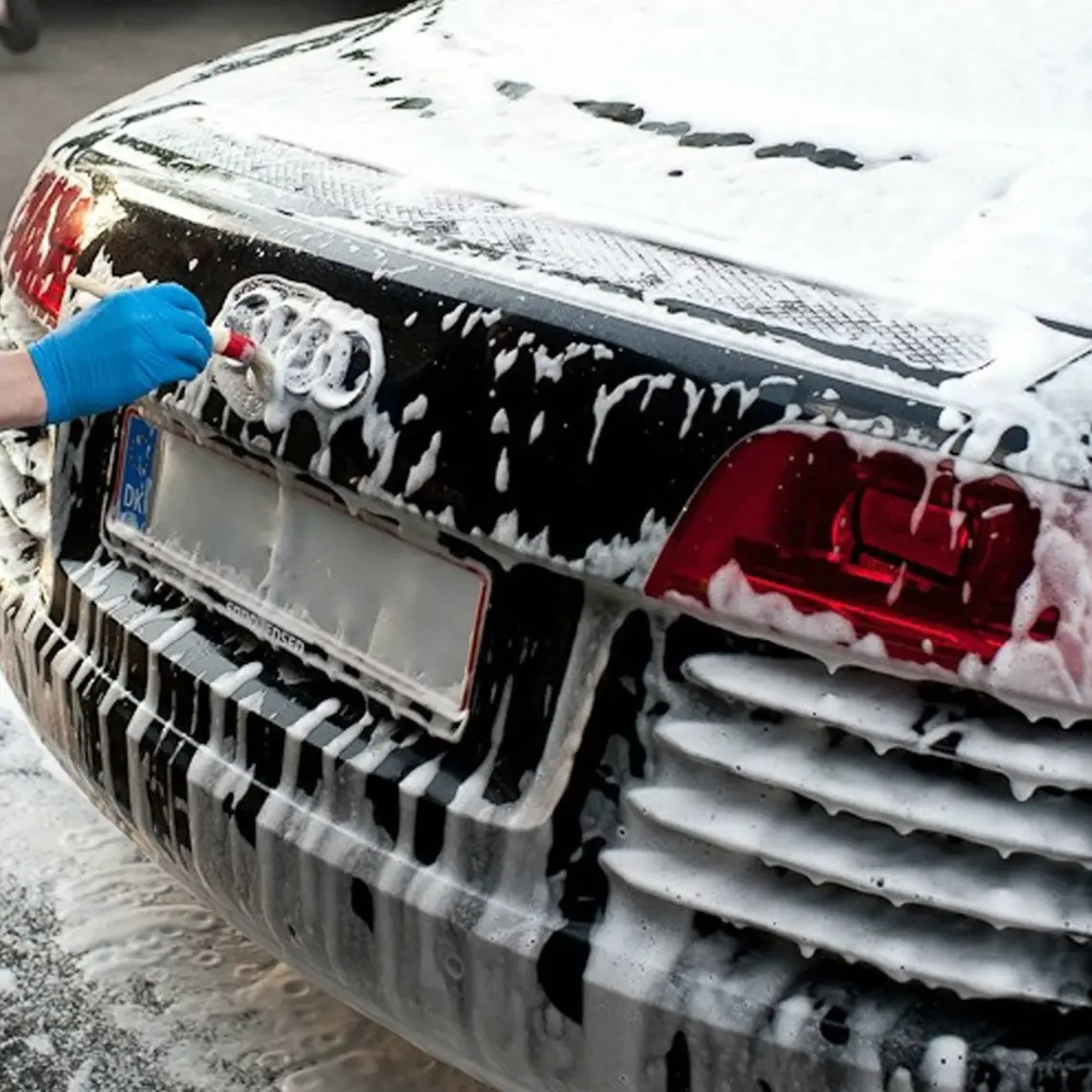 Valet Pro Large Dash Brush