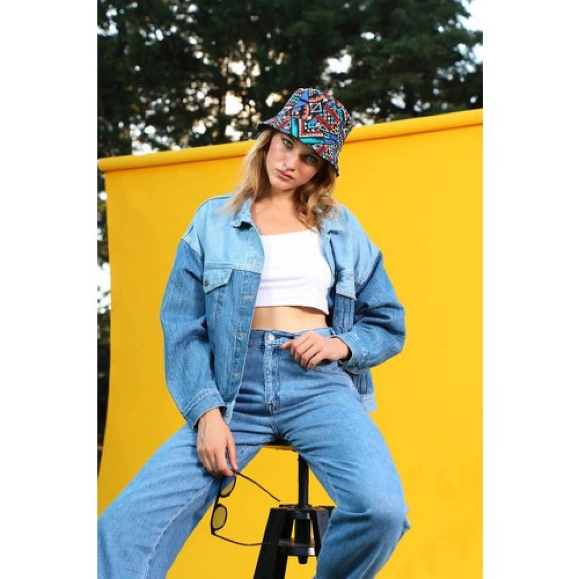 Blue White Kadın Renk Bloklu Oversize Jean Ceket Mavi