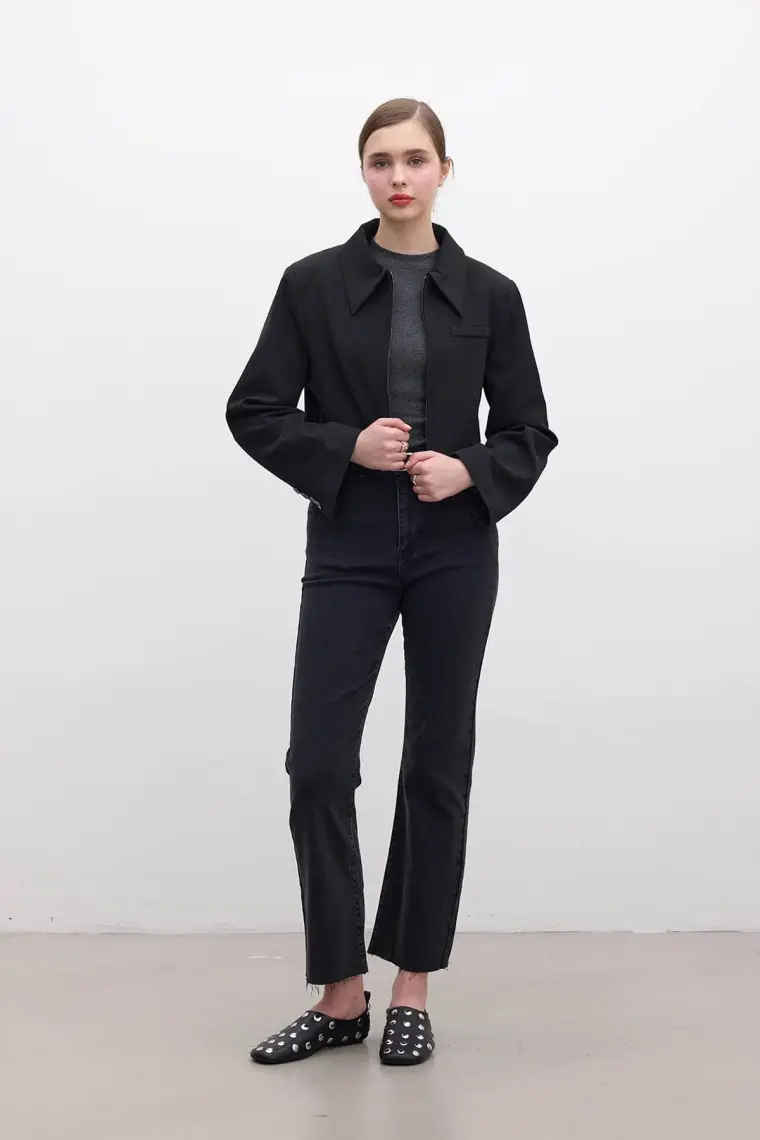 Manuka Klasik Kesim Crop Blazer Ceket Siyah