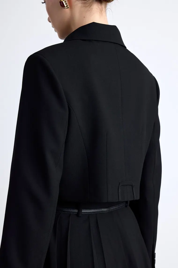 Manuka Klasik Kesim Crop Blazer Ceket Siyah