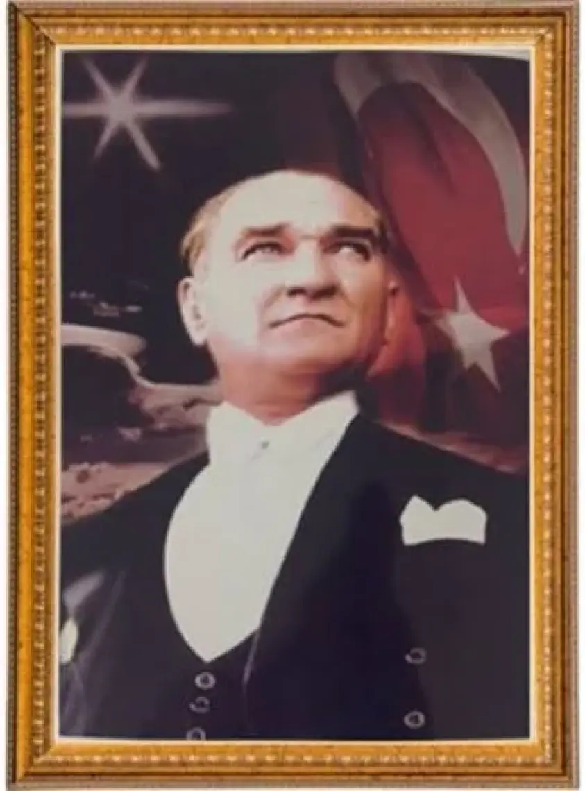 İnter 50x70 cm Varaklı Atatürk Portresi İNT-025