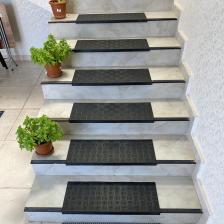 Stepmat Siyah Plastik Kaydırmaz Dış Mekan Merdiven Basamak Paspası