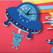 CajuArt Sallanan Sarkaçlı Uzaylı Desenli Çocuk Odası Duvar Saati