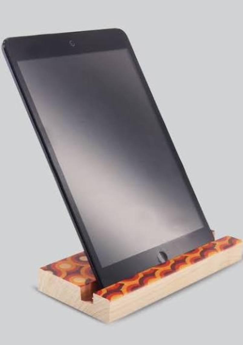 Nyn Ahşap Table Tutacağı,tablet Altlığı Baskılı Model