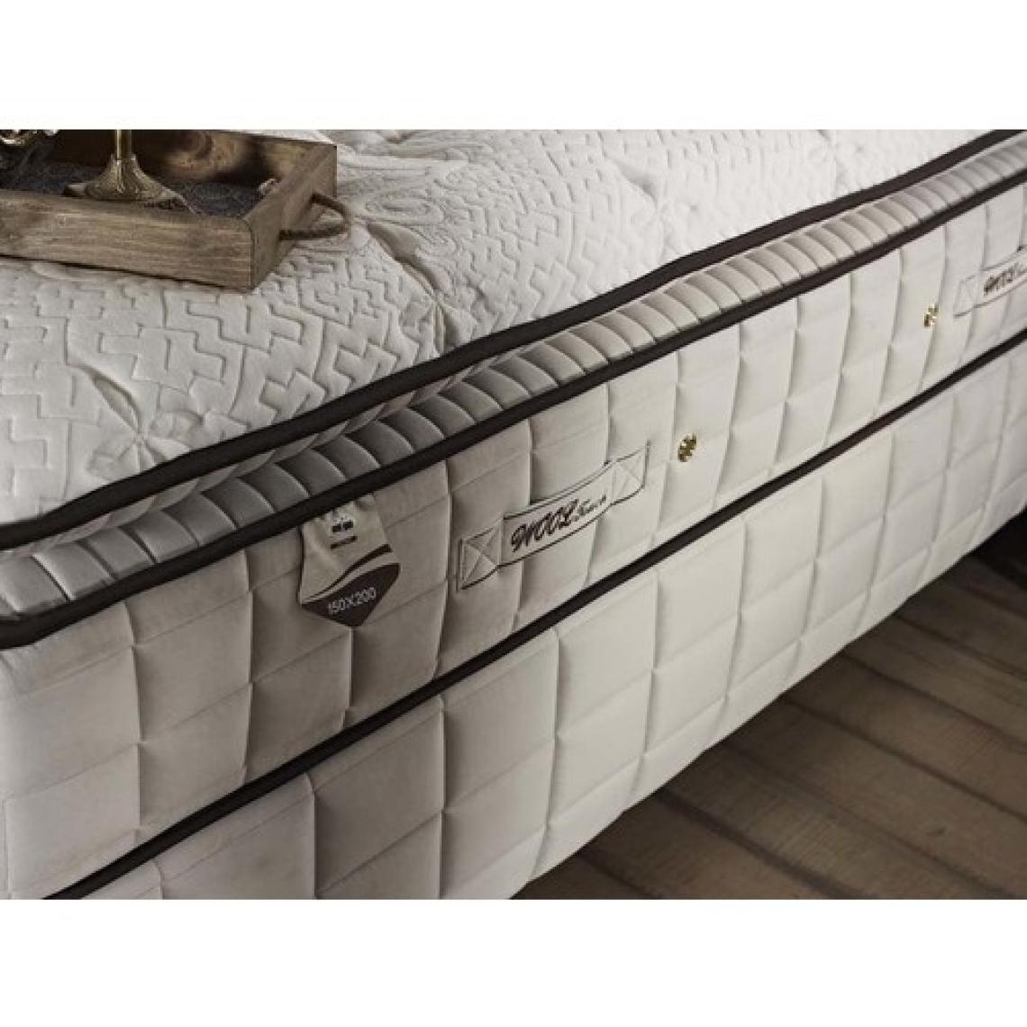 Tutku Yatak Wool Touch Pedli Koyun Yünü Torba ve Paket Yaylı Ortopedik Yatak 180X200