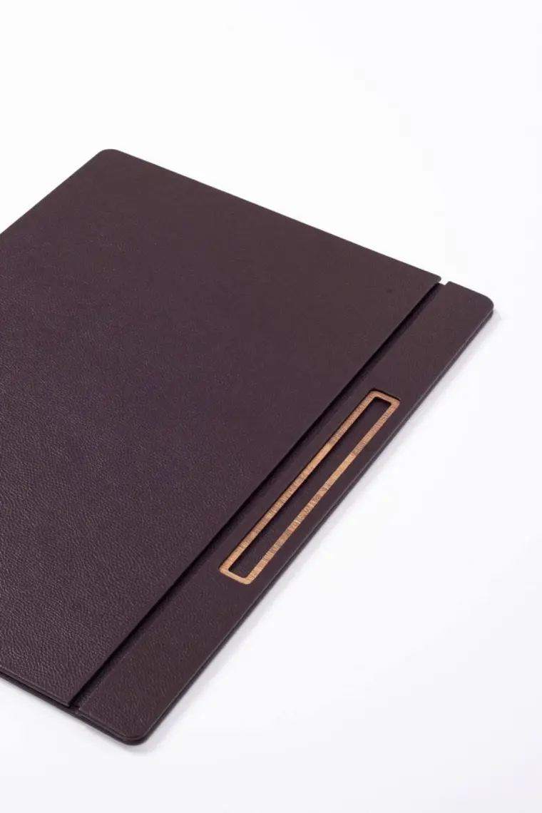 Turgut Office Deri Kapaklı Masa Sümeni Kahve Ahşap Detaylı 50X35CM