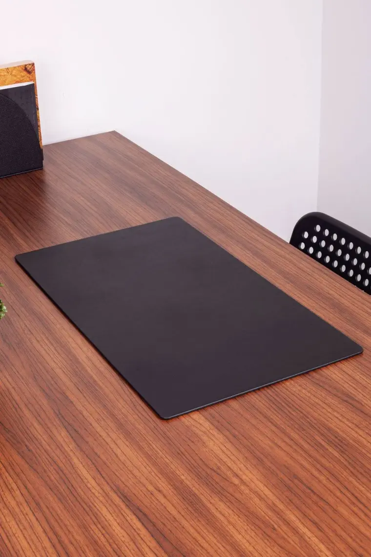 Turgut Office Deri Masa Sümeni Düz Siyah 60X35CM
