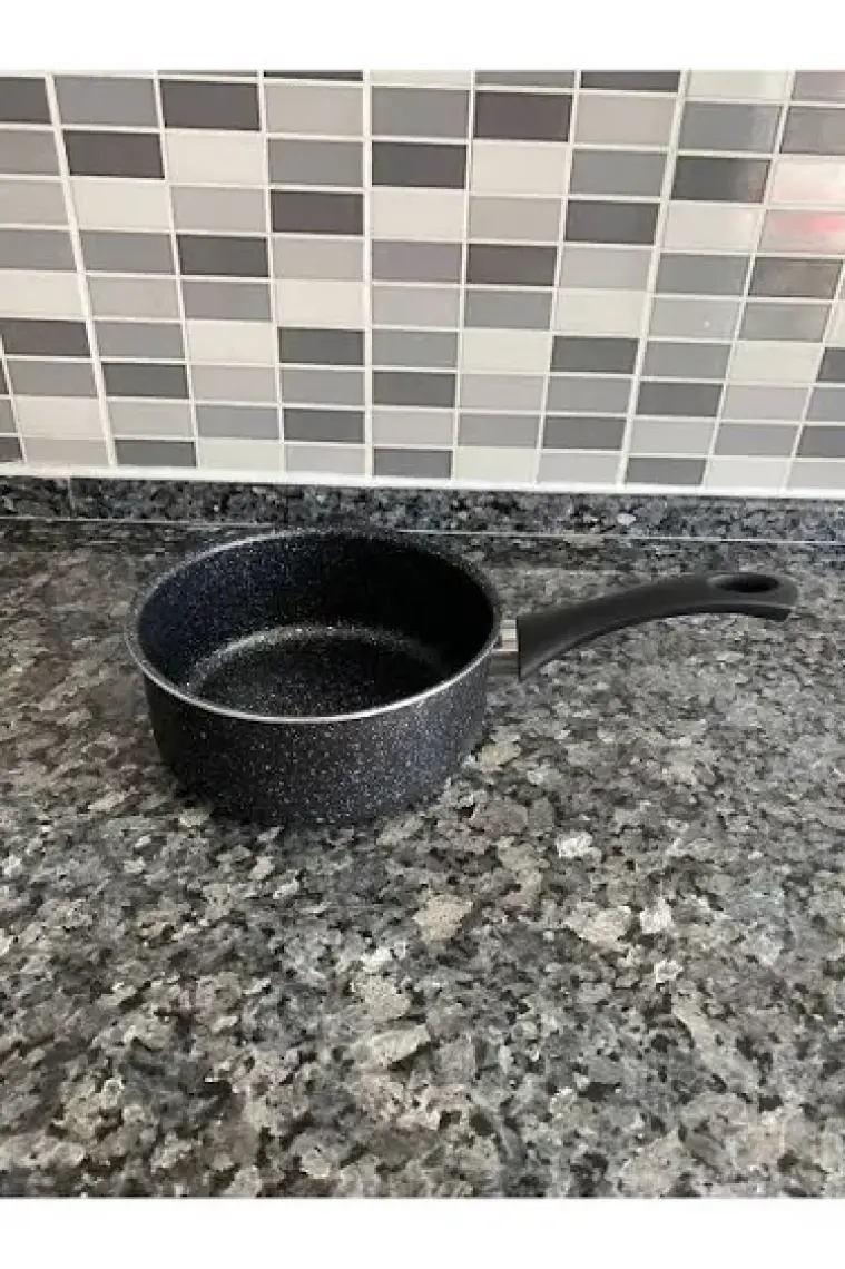 Siyah Granit Sosluk (Sütlük) Tava 16 cm