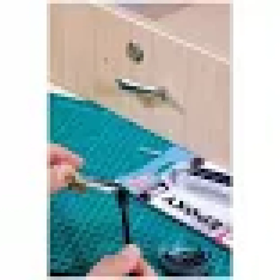 Akfix E350 Epoksi Çelik Yapıştırıcı Şırınga 25 ml Siyah