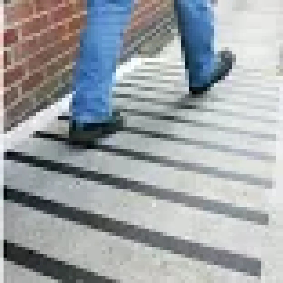 ALMITAL 5 cm x 5 Metre Merdiven, Zemin, Rampa Için Kaydırmaz Bant, Yapışkanlı Kaymaz Bant Siyah