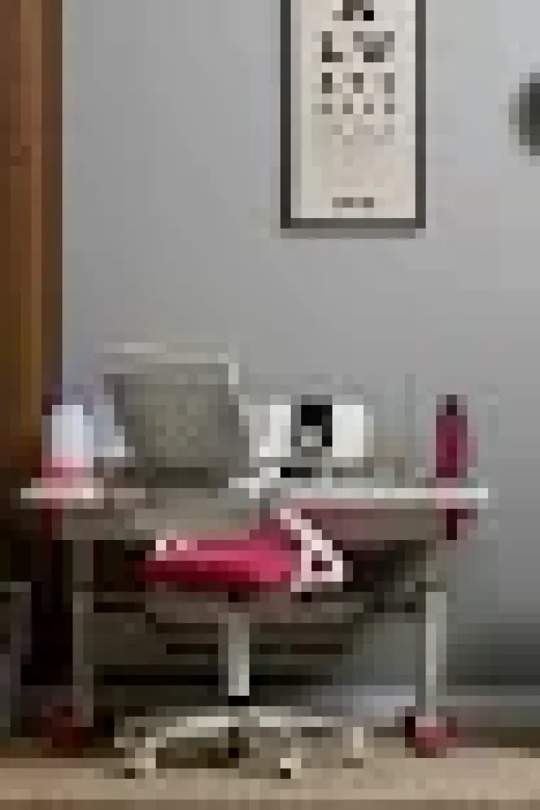Creo Mobili Home Ofis Sandalyesi, Oturum Derinliği ve Yükseklik Ayarlı - Taşıma kap. 120kg, Beyaz/Fuşya - Sirius