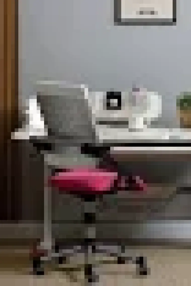 Creo Mobili Kollu Ofis Sandalyesi, Yükseklik ve Sırt Ayarlı Sandalye - Taşıma kap. 120kg, Beyaz/Fuşya - Vega