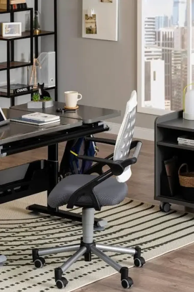 Creo Mobili Freelancer ve Home Ofis Sandalyesi, Kollu Sandalye - Taşıma kap. 120kg, Beyaz/Antrasit - Vega
