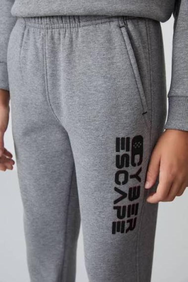 Tommy Life Ekru Pamuklu Kalın İçi Tüylü Yumuşak Dokulu Standart Fit Baskılı Erkek Çocuk Eşofman Takım - 11233