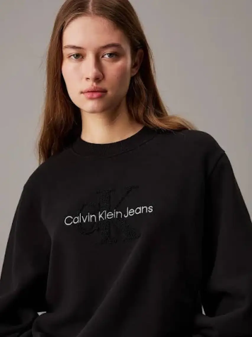 Calvin Klein Logo Işlemeli Pamuklu Comfort Fit Bisiklet Yaka Sweat J20J224652BEH Bayan Sweat J20J224652 Beh