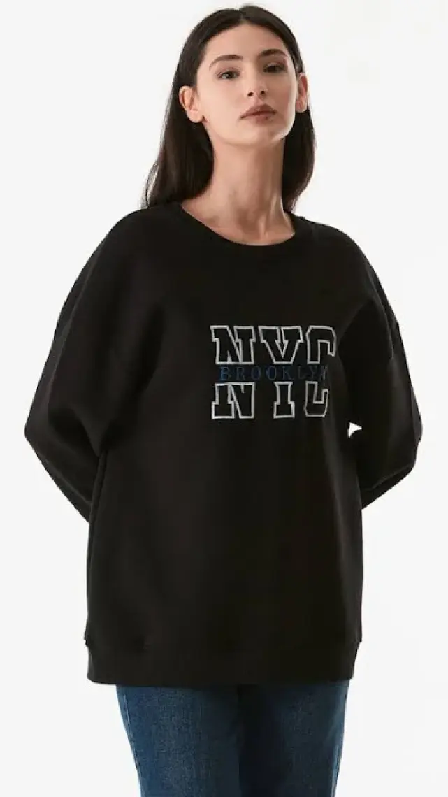 Yazı Nakışlı Bisiklet Yaka Sweatshirt