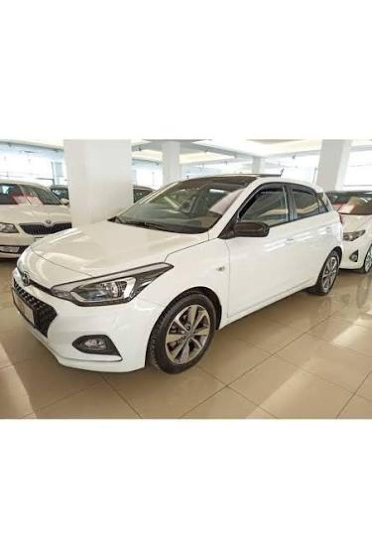 MKG Hyundai I20 2014 ve Üzeri Yarasa Ayna Kapağı Sinyalsiz (Piona Black)