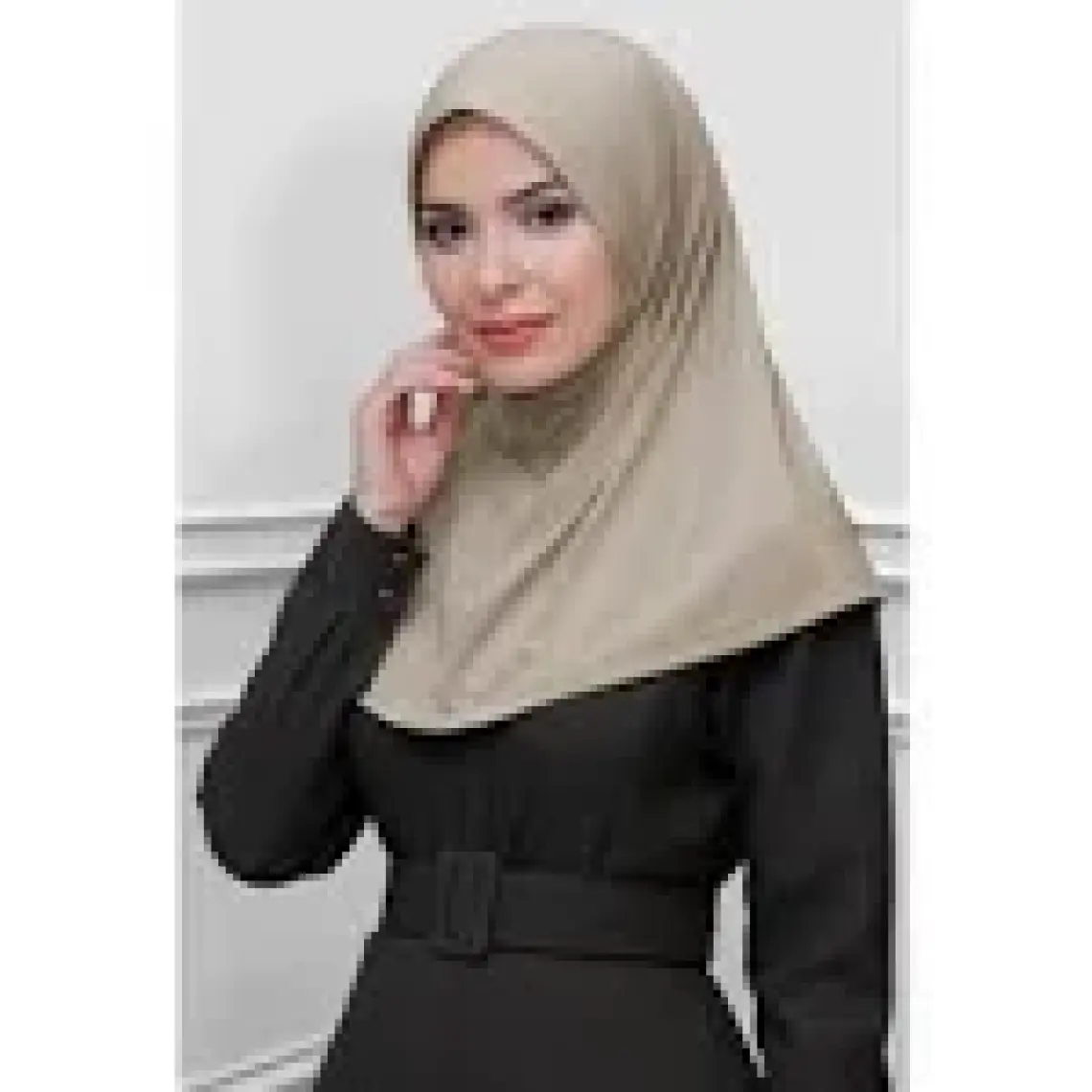 Hürrem Bone Bej Pratik Hazır Geçmeli Tesettür Eşarp Sandy Kumaş Sade 1600_12