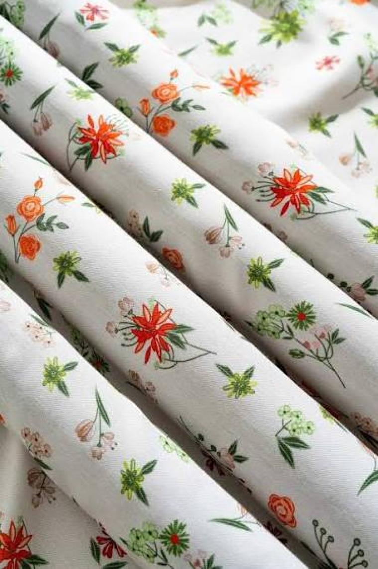 Jawel Kadın Digital Baskılı Çiçek Desen Soft Eşarp
