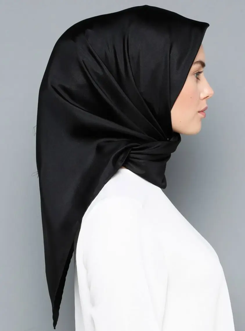 Siyah Aker Taşlanmış Düz Ipek Eşarp 7747758 - 311