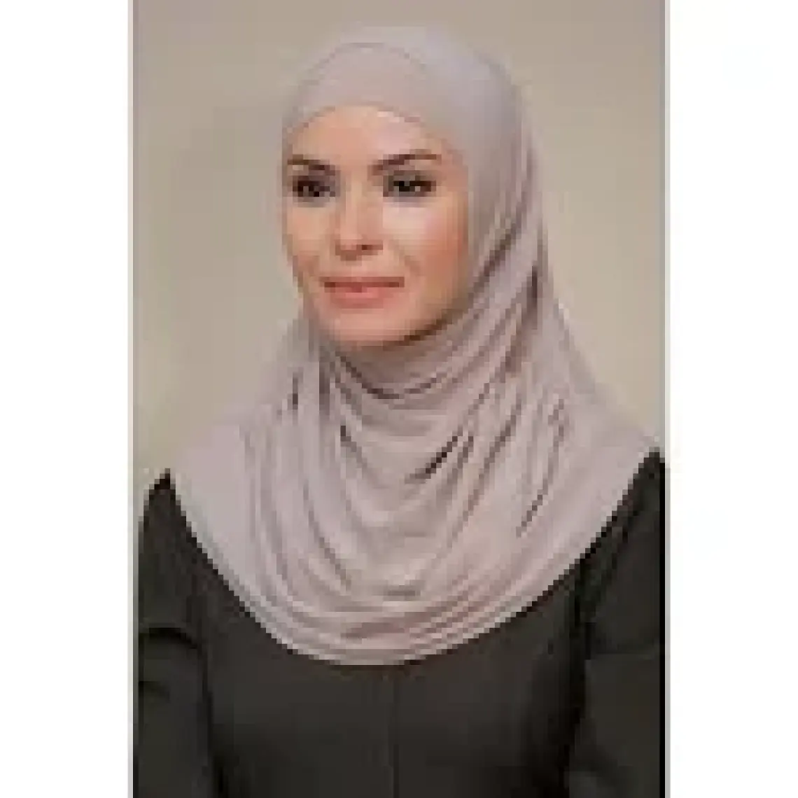Hürrem Bone Bej Pratik Hazır Geçmeli Tesettür Eşarp Sandy Kumaş Kendinden Boneli 1290_12