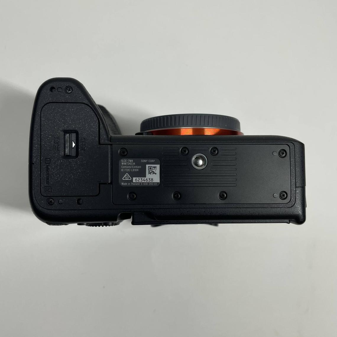 Sony A7 Iv Body (Ithalatçı Garantili)