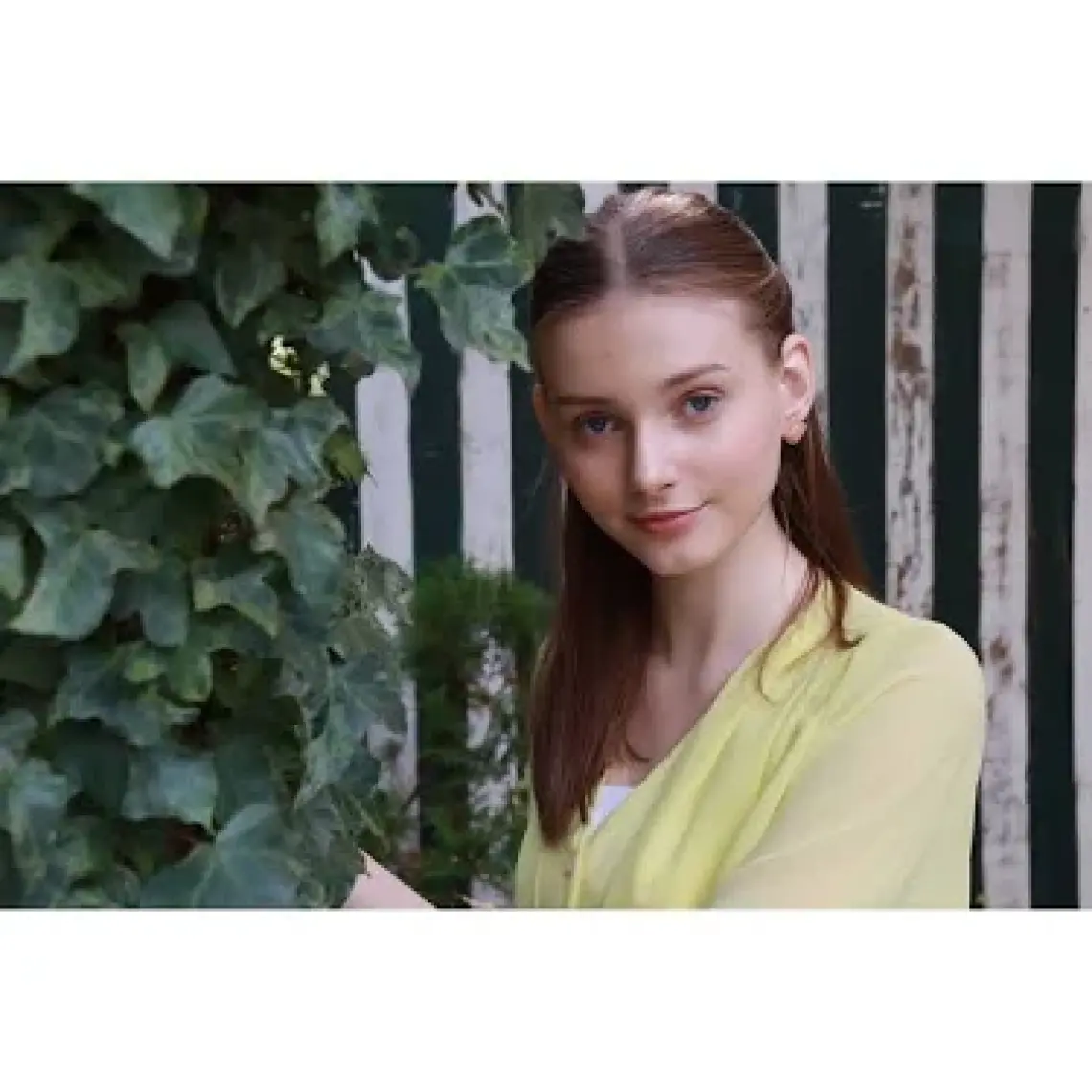 Canon Eos 77D 18-55MM Is Stm Fotoğraf Makinesi