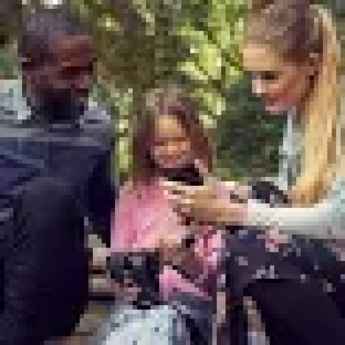 Canon Eos 250D 18-55 Dc Iıı Kit Dslr Fotoğraf Makinesi