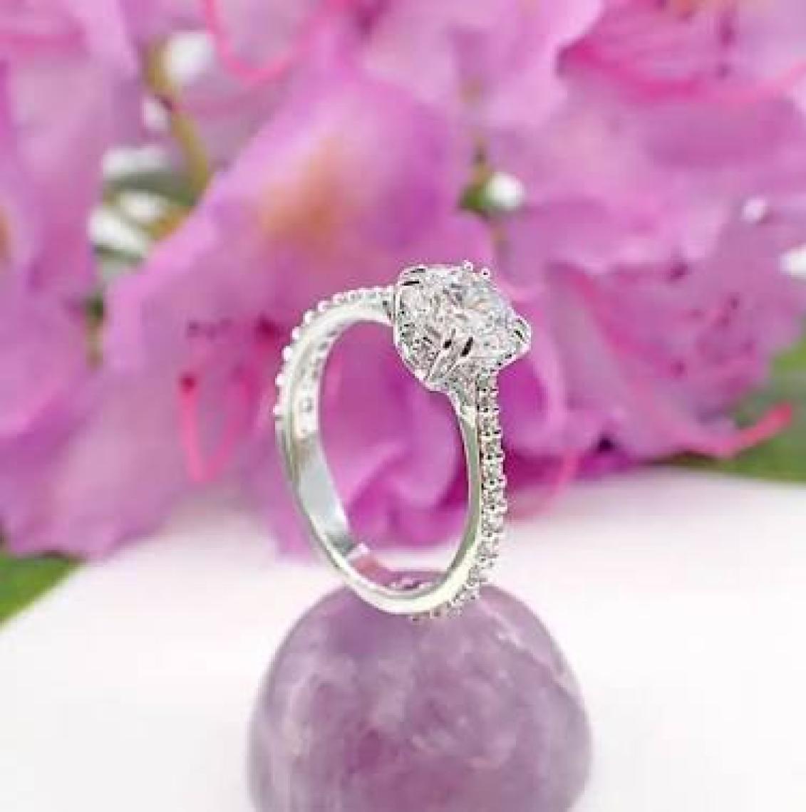 Swarovski 5645254 Swarovski Yüzük Constella:ring Rnd M White/rhs 60 5645254