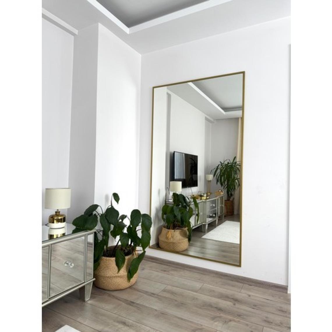 Effe Yapı Dekor Gold Metal Çerçeveli Dikdörtgen AYAKLI180X100 cm Boy Aynası