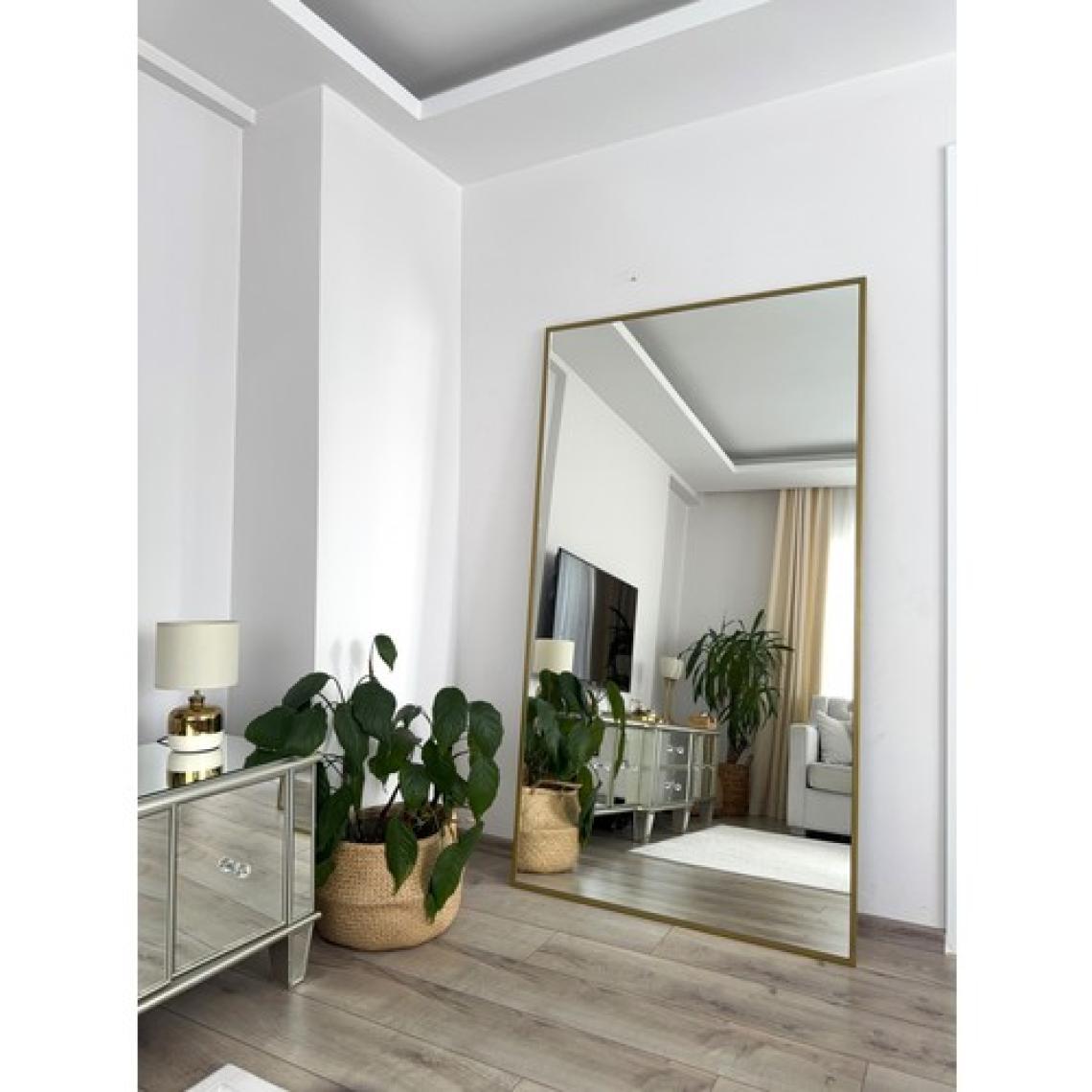 Effe Yapı Dekor Gold Metal Çerçeveli Dikdörtgen AYAKLI180X100 cm Boy Aynası
