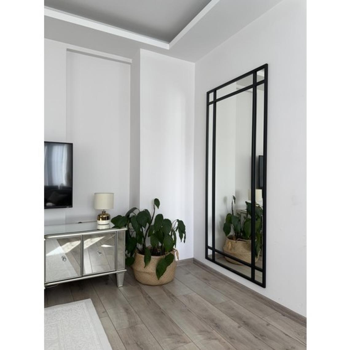 Effe Yapı Dekor Siyah Metal Çerçeveli  180 x 80 cm Dekoratif Ayna
