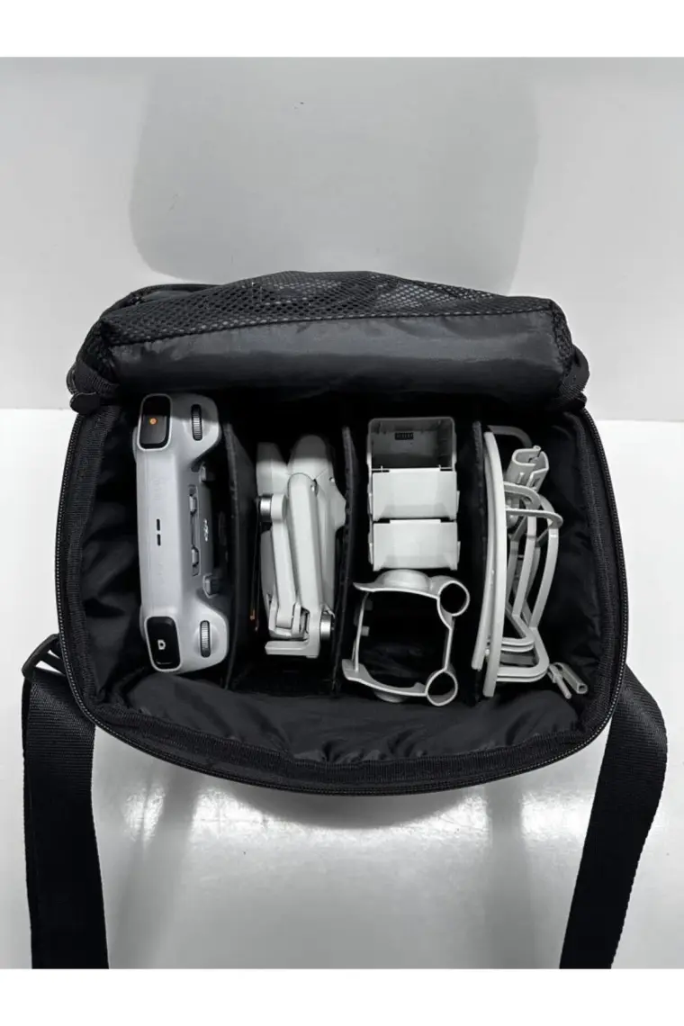 Clascase Çok Amaçlı Drone, Fotoğraf Makinesi Için Bölmeli Universal Deri Omuz Taşıma Çantası Clascase C030