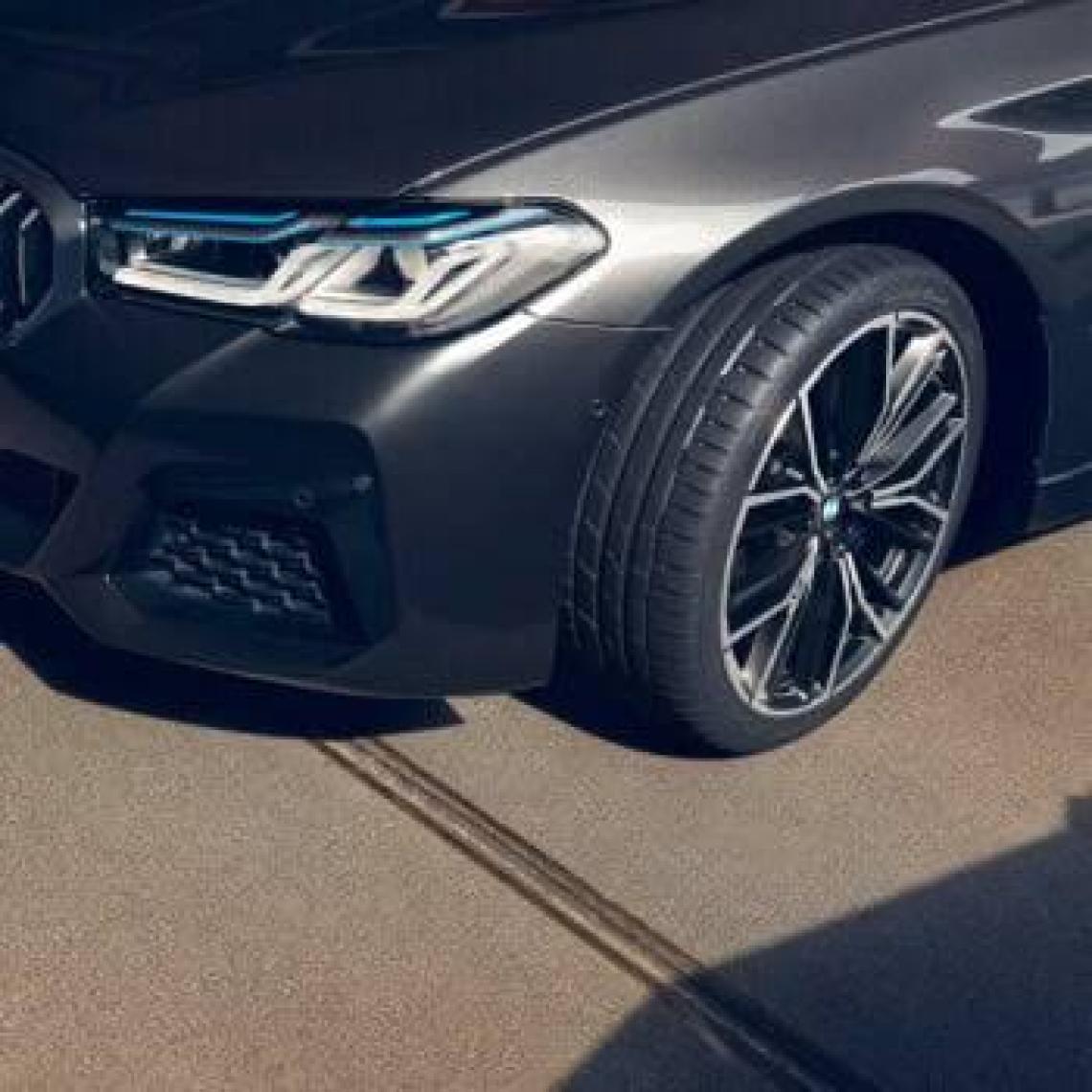 Hankook 225/45 R17 94Y Xl Ventus S1 Evo3 K127 Oto Yaz Lastiği ( Üretim Yılı: 2023 )