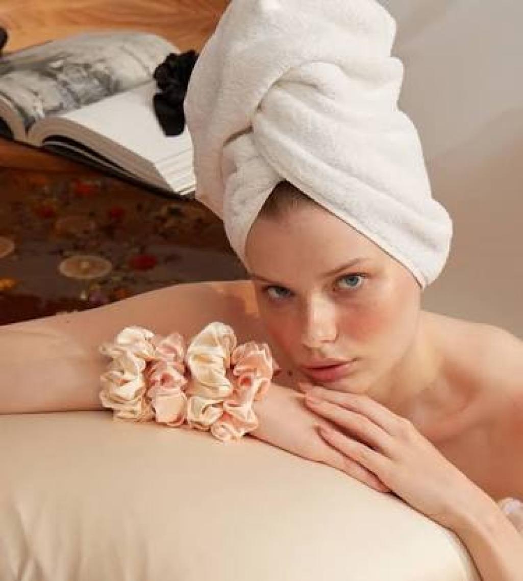 Beauty Pillow Saç Tokası %100 İpek Mavi Renk
