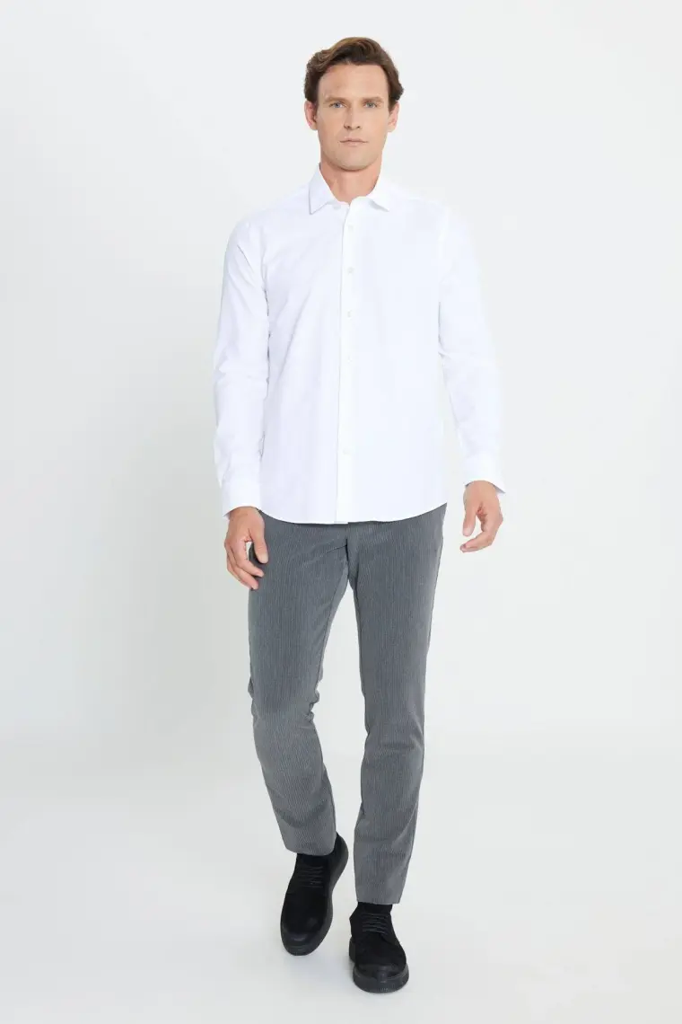 AC&Co / Altınyıldız Classics Erkek Beyaz Ütülemesi Kolay Slim Fit Dar Kesim Klasik Yaka Pamuklu Gömlek