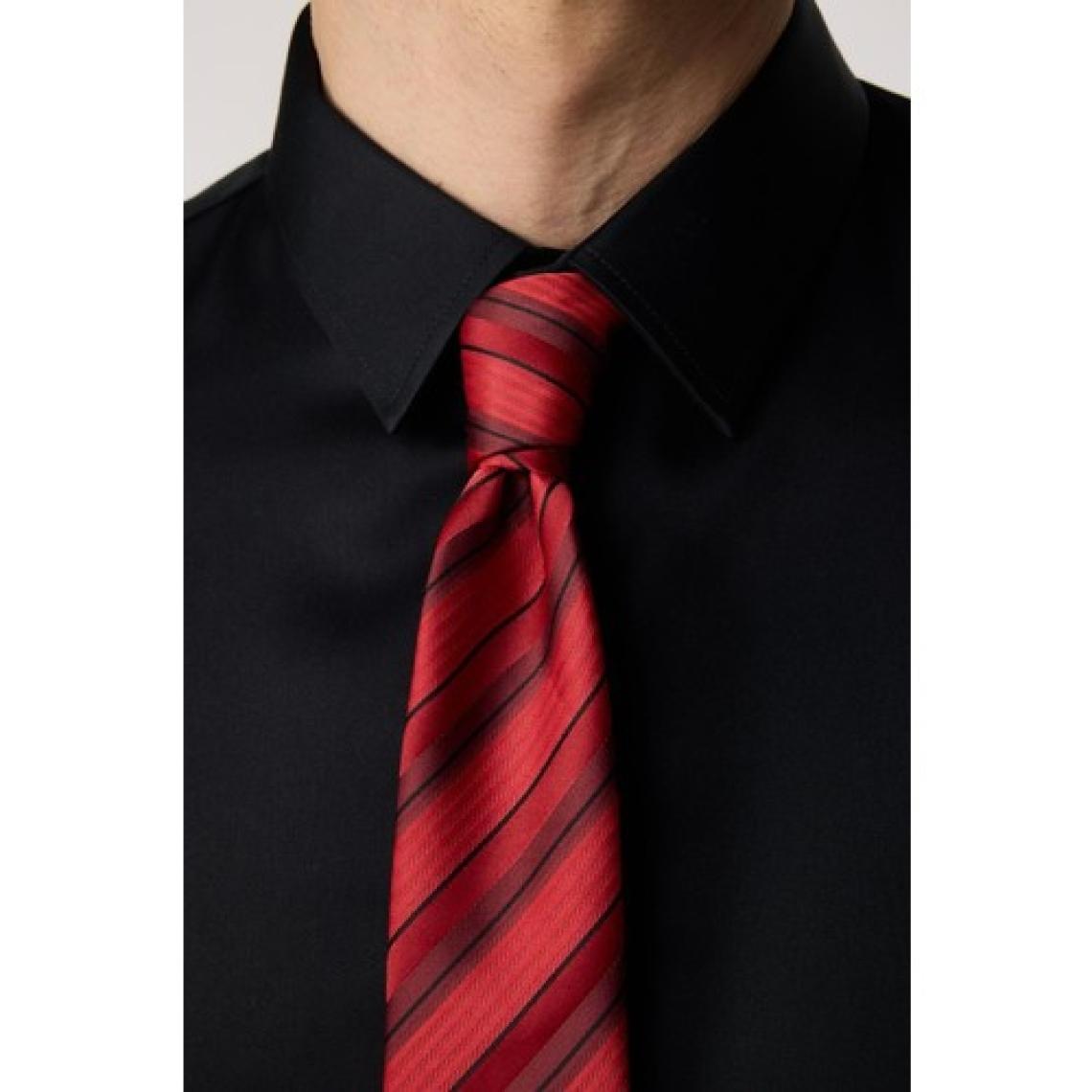 Tudors Slim Fit Non Iron Siyah Erkek Gömlek