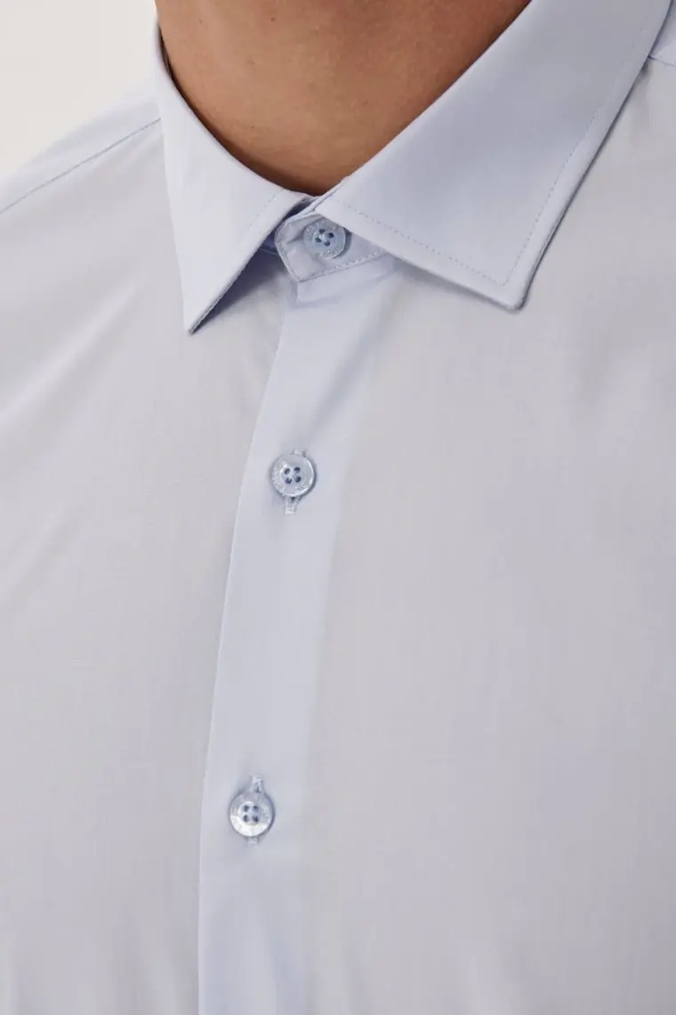 AC&Co / Altınyıldız Classics Erkek Açık Mavi Ütülemesi Kolay Slim Fit Dar Kesim Klasik Yaka Pamuklu Gömlek