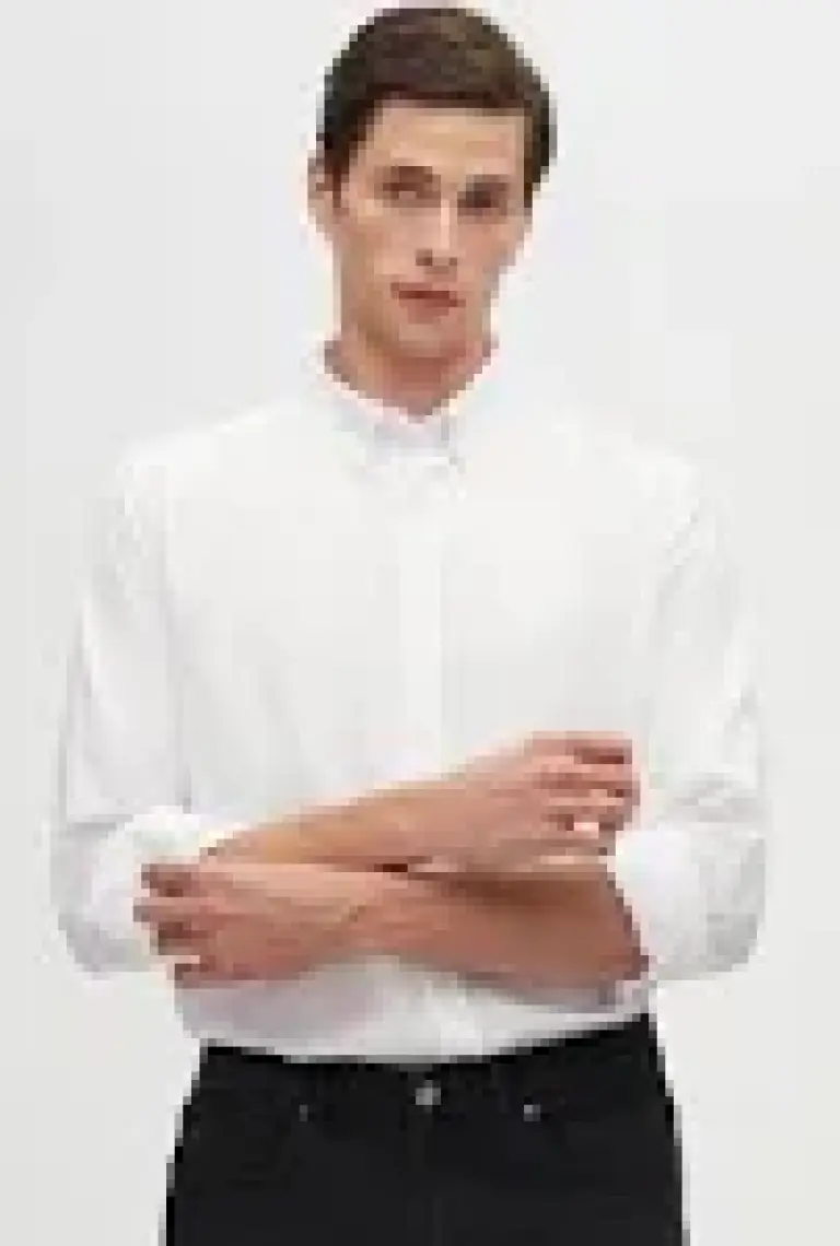 Slim Fit Beyaz Armürlü Düğmeli Yaka Pamuklu Gömlek 5HC02ORT07265
