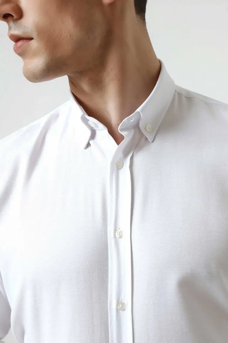 Slim Fit Beyaz Armürlü Düğmeli Yaka Pamuklu Gömlek 5HC02ORT07265