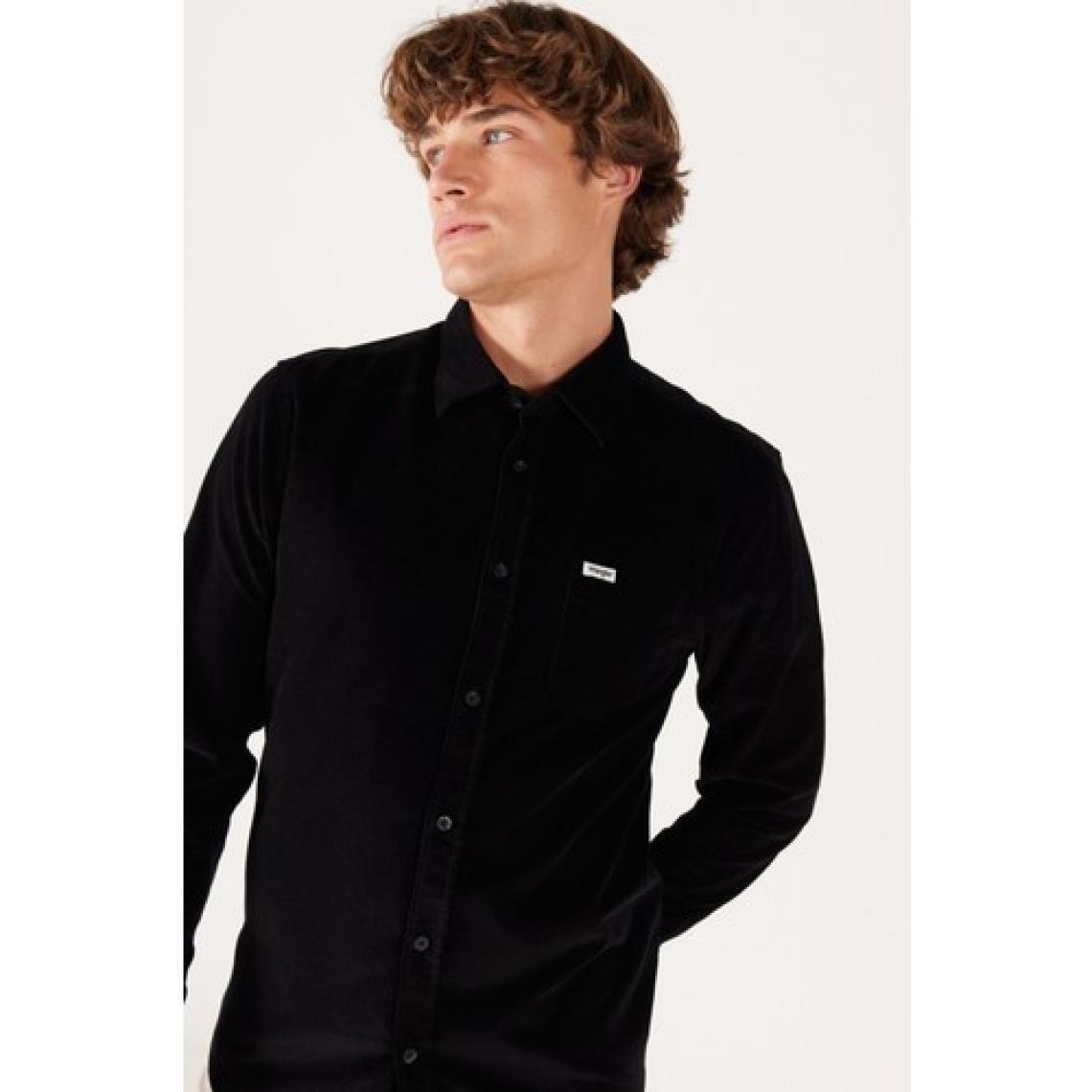 Wrangler Regular Fit Normal Kesim %100 Pamuk Uzun Kollu Gömlek
