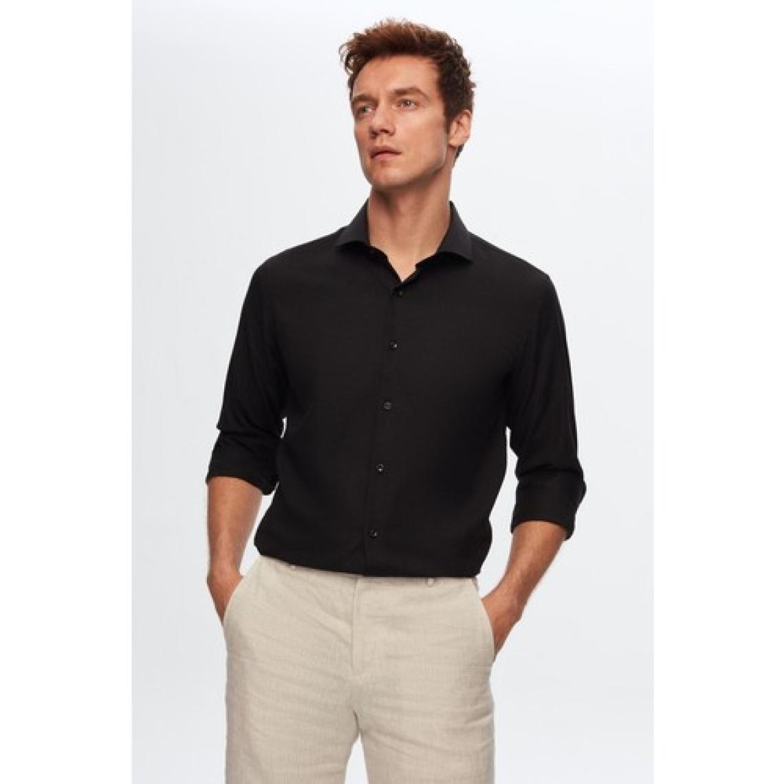 Slim Fit Siyah Italyan Yaka Armürlü Uzun Kollu Kolay Ütülenebilir Nefes Alan Dört Mevsim Gö 2HF02ORT3185
