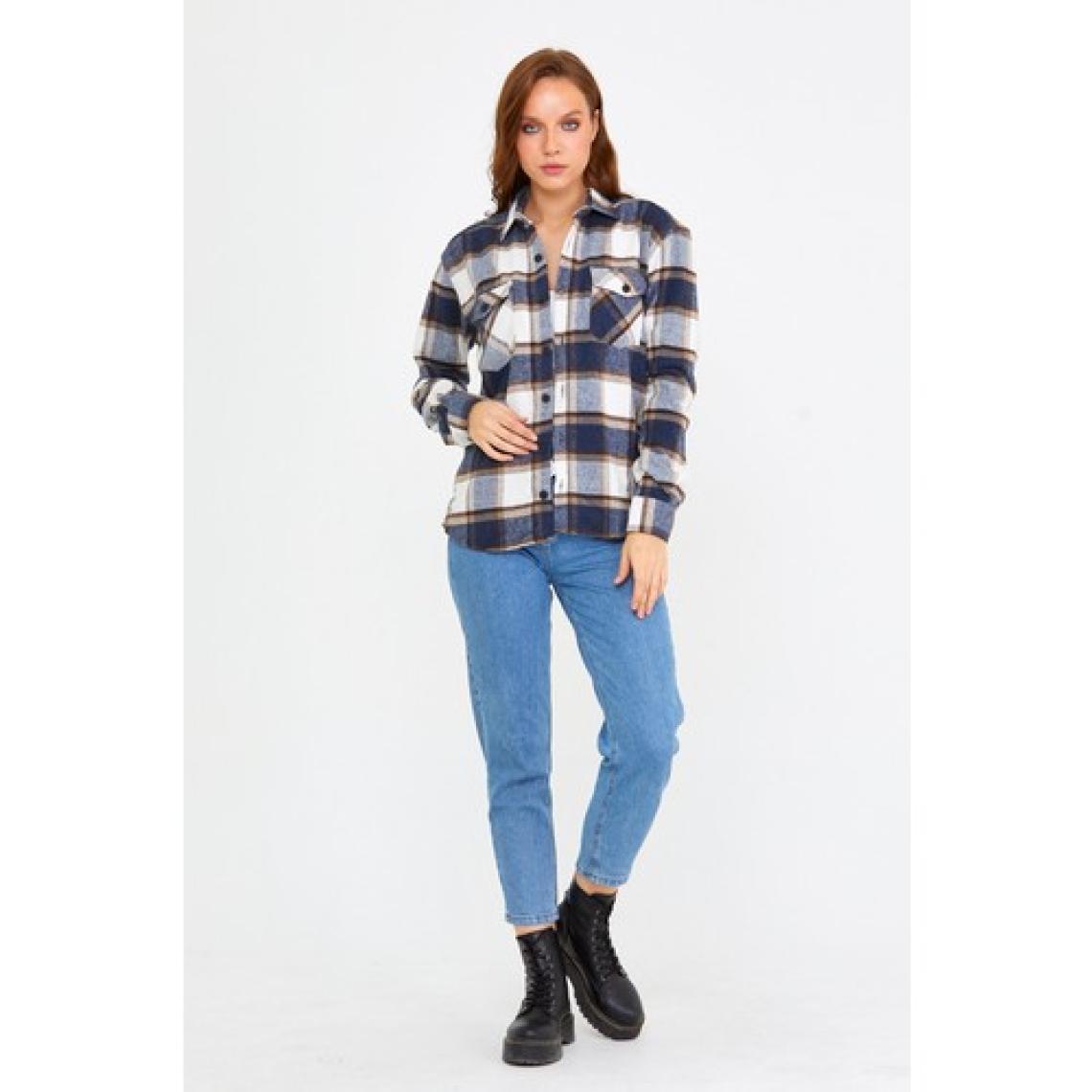 Cool Tarz Mavi-Kahverengi Kadın Slim Fit Düğmeli Yaka Çift Cepli Oduncu Ekose Gömlek