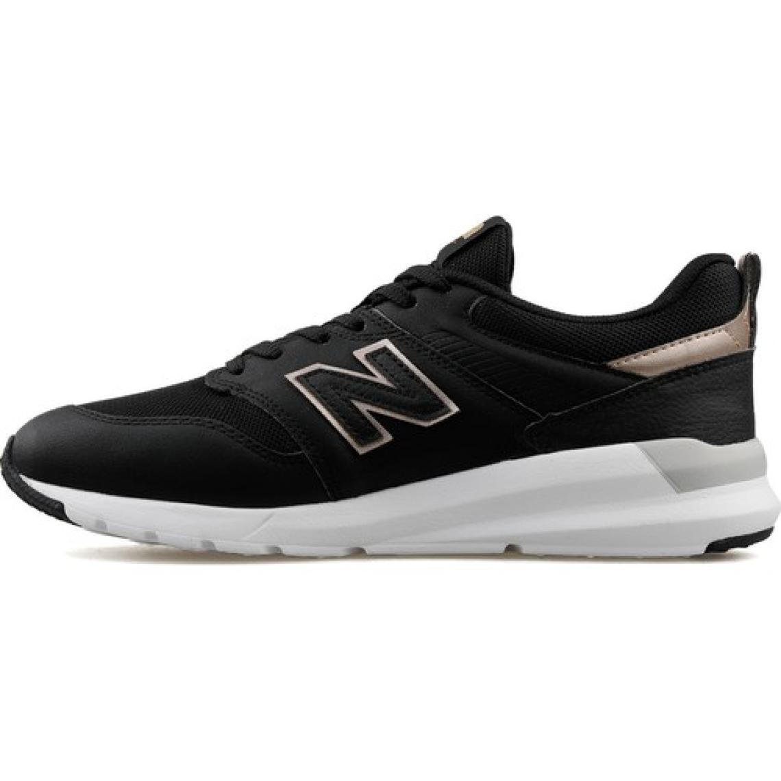 New Balance 009 Siyah Kadın Ayakkabı