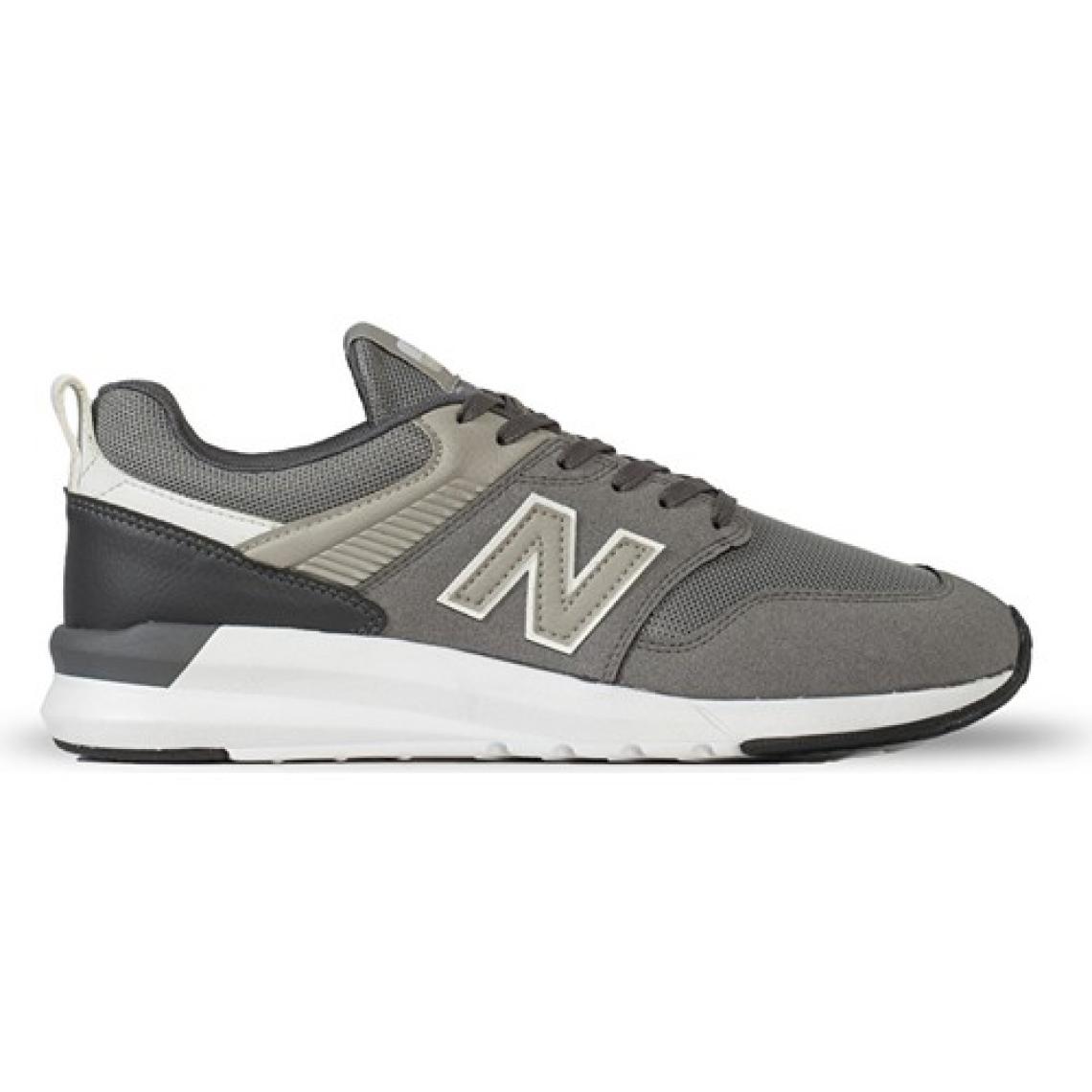 New Balance 009 Gri Erkek Ayakkabı