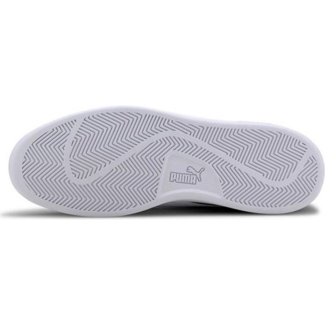 Puma Smash Buck V2 Erkek Günlük Spor Ayakkabı - Siyah - 38261207 39 - Siyah-Beyaz