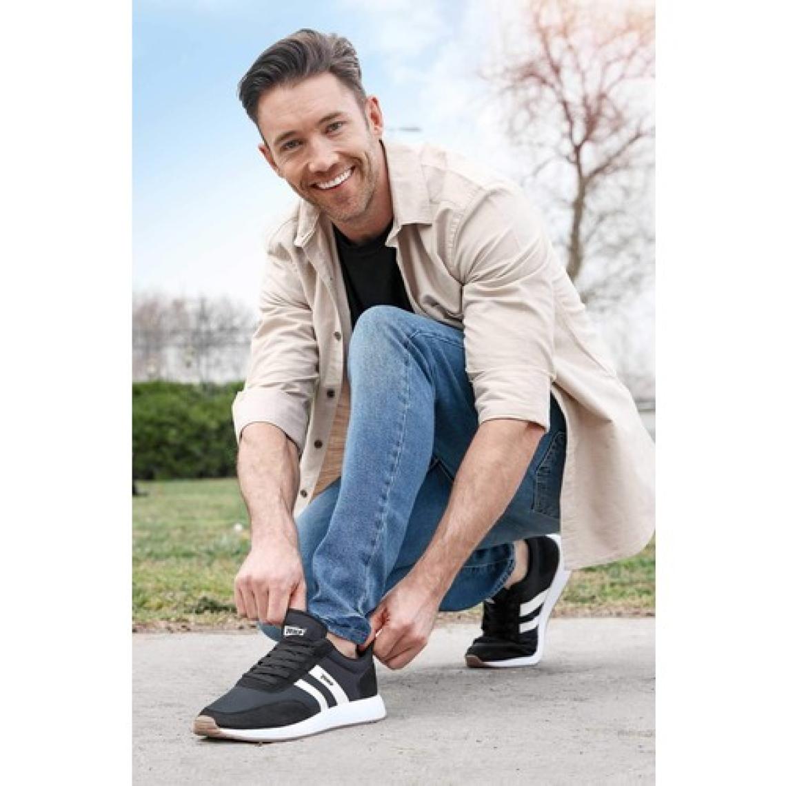 Jump 26396 Siyah - Beyaz Erkek Sneaker Günlük Spor Ayakkabı