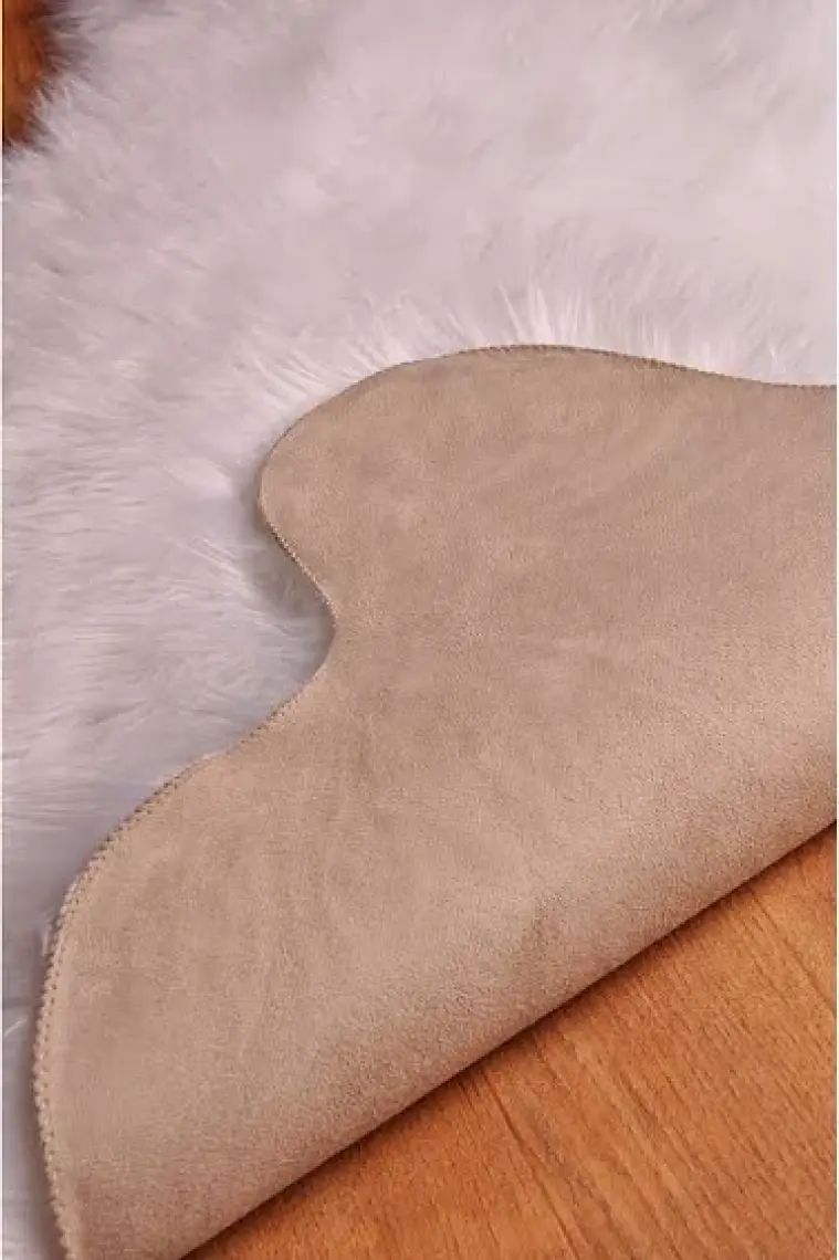 Tappeto  Soft Peluş Kuzu Postu Beyaz