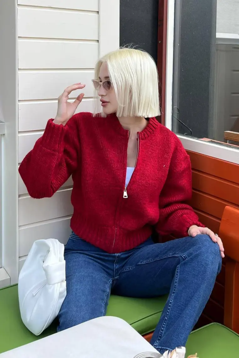 Madmext Kırmızı Uzun Kollu Fermuarlı Triko Erkek Hırka MG2061 – Rahat ve Şık Günlük Kullanım